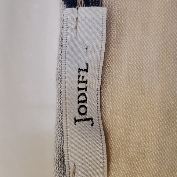 Jodifl Top with Crochet Detail - Picture 3 of 6